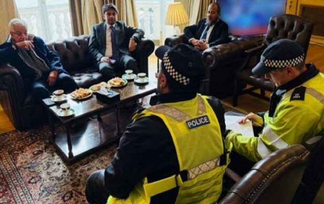 Khawaja Asif files report with London police about harassment and knife threats