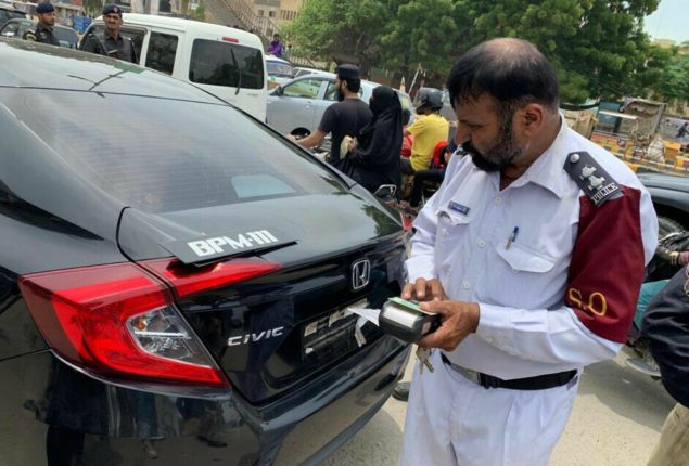 Sindh to launch crackdown against vehicles with fake number plates