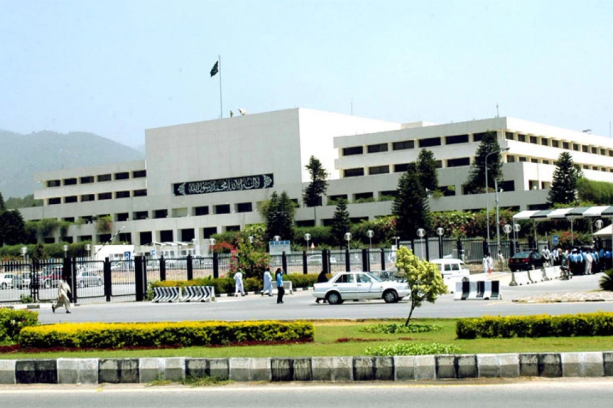 Islamabad: Senate and National Assembly calls meeting at Parliament house on Monday