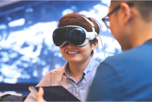Apple Vision Pro 2 to Launch in 2025-2026 with M5 Chip Upgrade