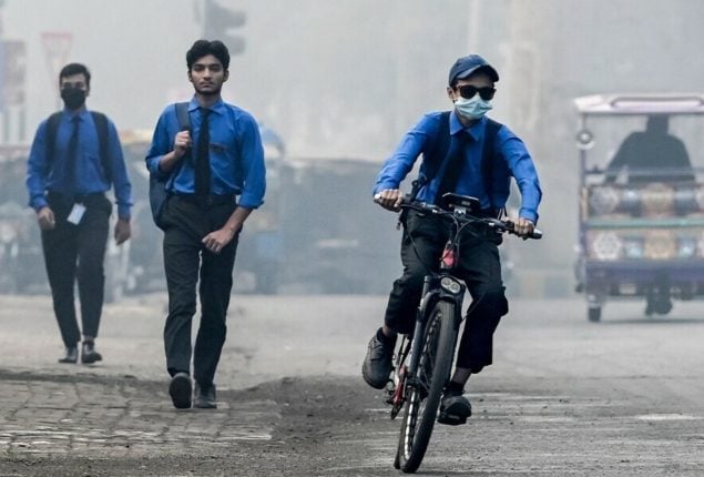 Smog conditions ease in Punjab, Lahore drops from most polluted ranking
