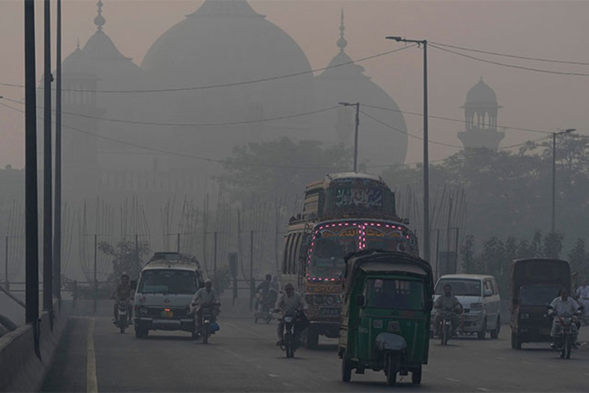 Lahore remains world's most polluted city with over 700 AQI