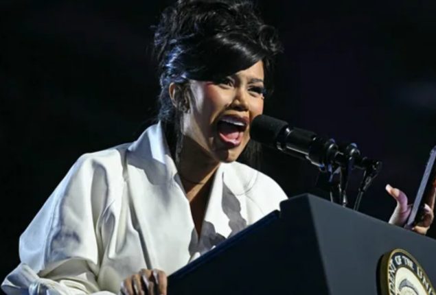 Cardi B reacts to her teleprompter mishap during Kamala Harris’ rally