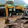 15 dead and 7 missing after landslides and flooding tragedy in Indonesia