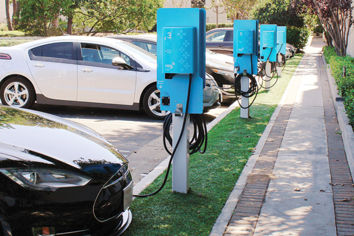Pakistan EV charging stations