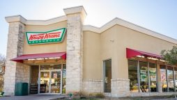 Uber, Lyft, Krispy Kreme & others offering special perks as Election Day nearing