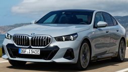 BMW admits to supplying cars to Russia despite sanctions