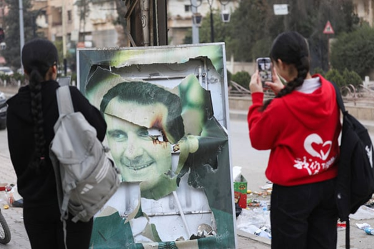 Assad leaves Syria, Russia confirms, as Rebels impose curfew in Damascus