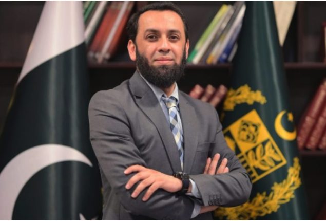 PIA flights to Europe restored following government efforts: Atta Tarar