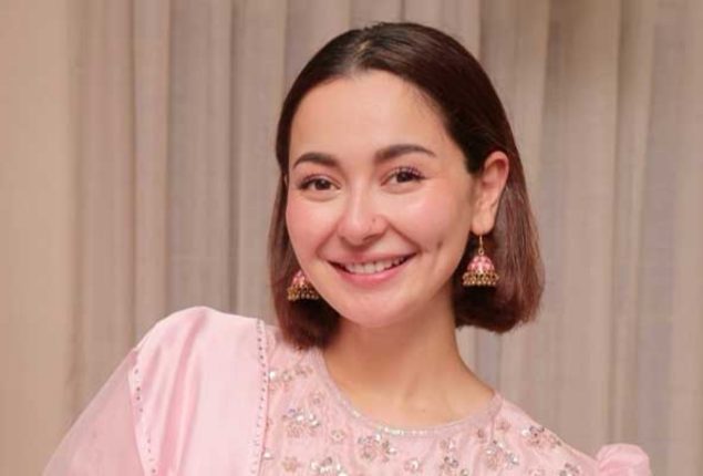 Hania Aamir reveals surprising reason behind her departure from Dallas meet-and-greet