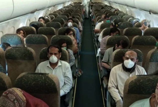 Plane carrying 318 stranded Pakistanis in Syria lands in Islamabad  
