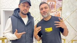 Yo Yo Honey Singh gives Atif Aslam honors with 'Borderless Brother,' in new picture