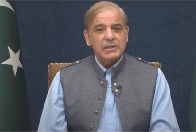 PM Lauds FBR’s Faceless Customs System for Importer Relief