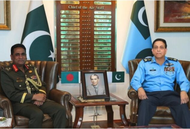 Bangladeshi defence delegation