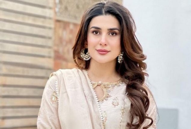 Kubra Khan confirms her wedding in February amid speculations