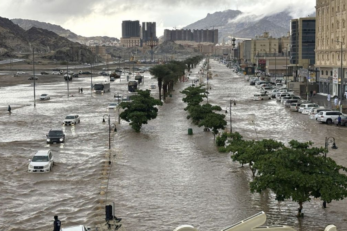 Saudi Arabia on high alert as heavy rains and floods strike hit kingdom