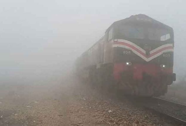 Cold weather and fog cause major disruptions to train services