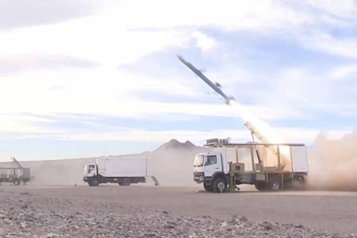 Iran introduces new ballistic missile in show of force