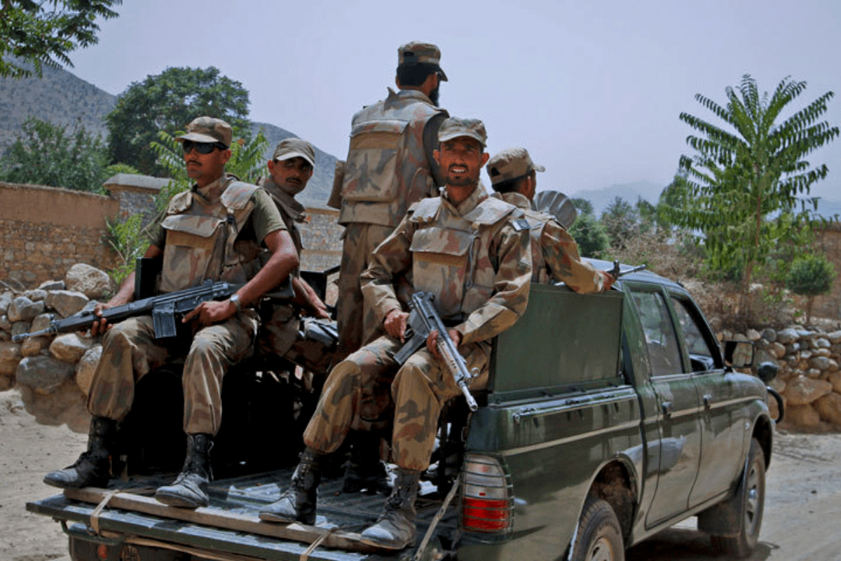 Security forces killed three terrorist in Mastung, Pak Army major, sepoy martyred