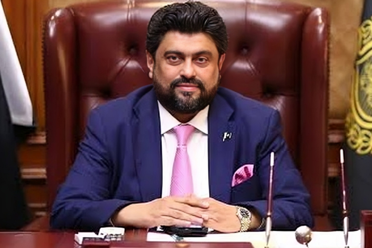 Kamran Tessori announces plots for dumper accident victims