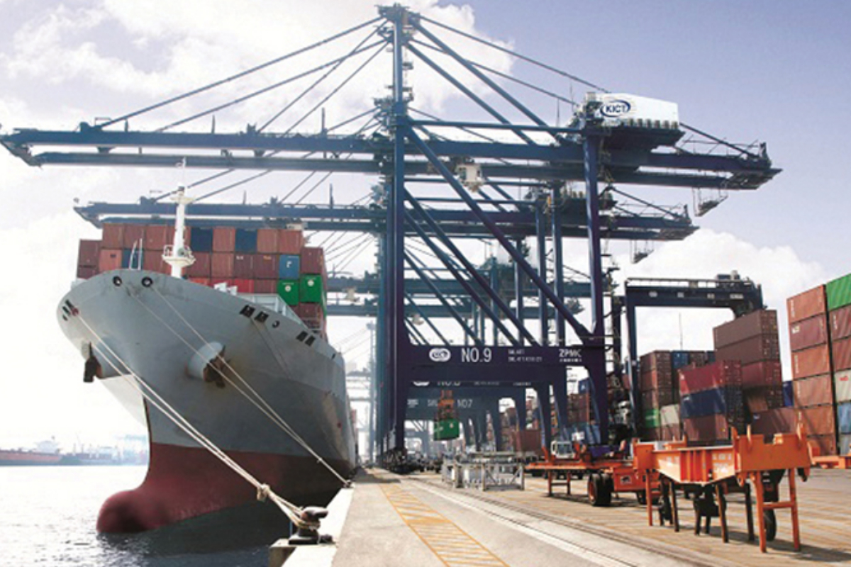 KPT signs agreement with Karachi Shipyard to enhance port operations