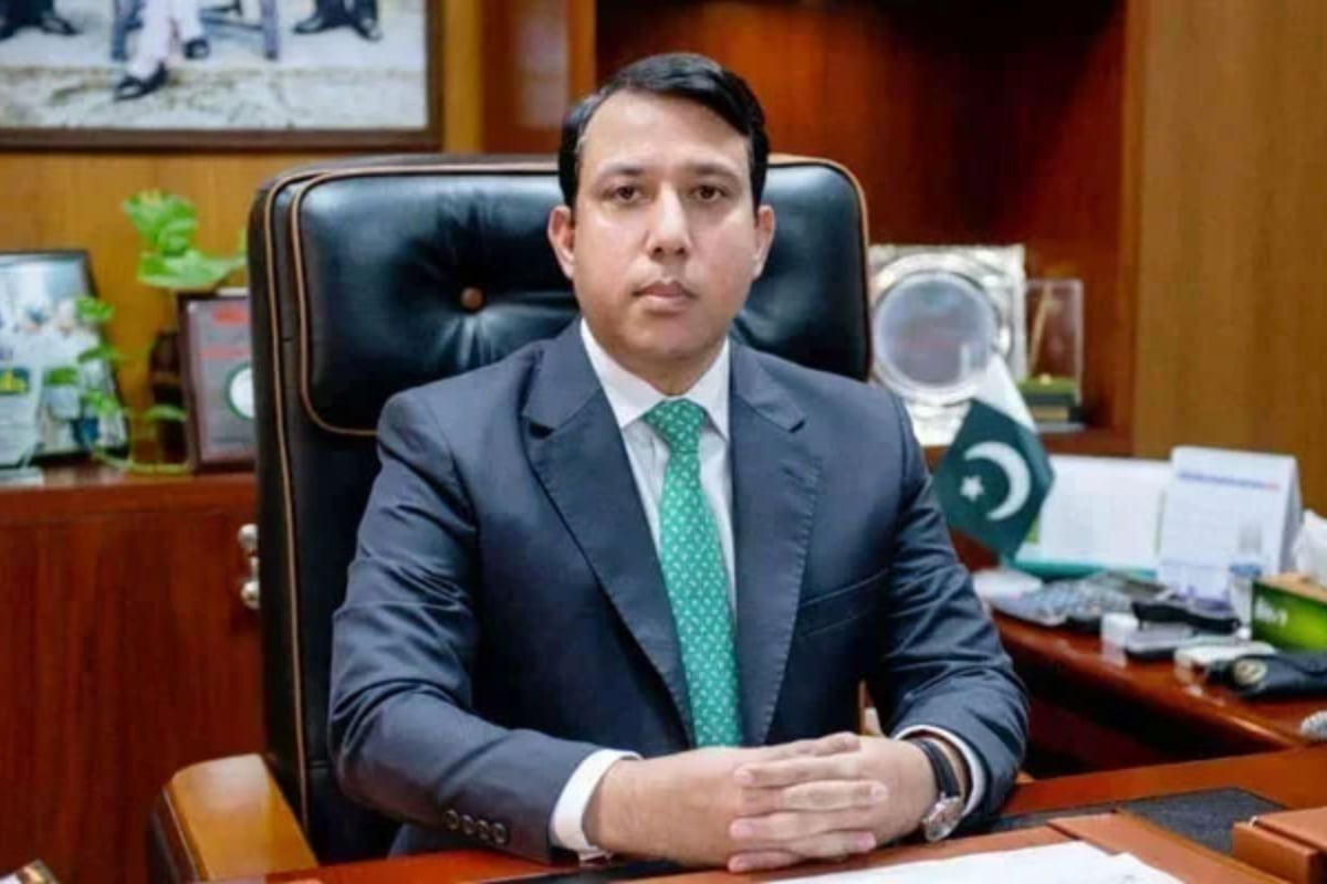 MD Karachi Water and Sewerage corporation Syed Salahuddin Ahmed resigns amid corruption probe