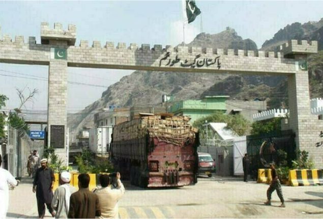 Pakistan, Afghanistan agree on ceasefire, reopen Torkham border after 25 days