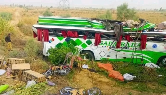 4 die, 18 others injured in tragic road accident in Sibi