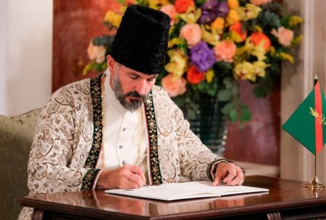 Prince Rahim Aga Khan offers mediation amid Pakistan-India tensions