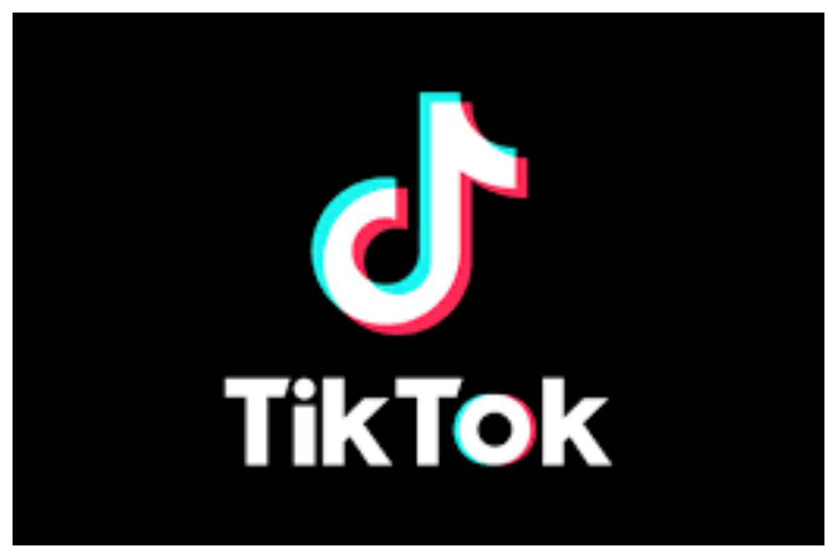Customs officer video goes viral on TikTok