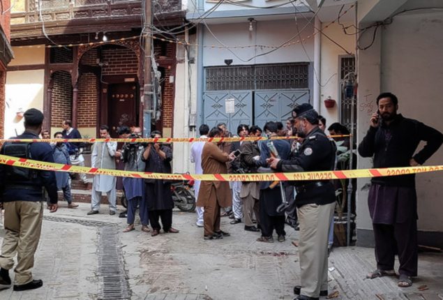 Six family member shot dead in Peshawar