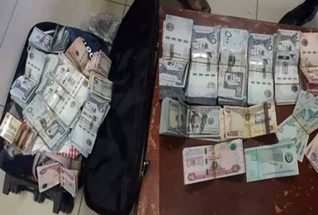 Two held for running illegal currency exchange