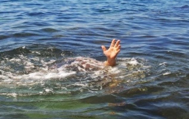 Man, son drown at Gadani beach