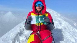 Pakistani Mountaineers Naila Kiani scales Kanchenjunga