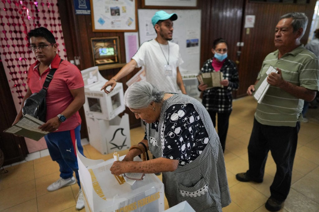 Mexico conducted public voting to elect judges for first time