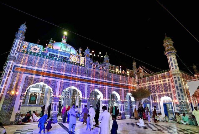 Spiritual Festivities Begin: Abdullah Shah Ghazi (RA)'s 1295th Urs Kicks off