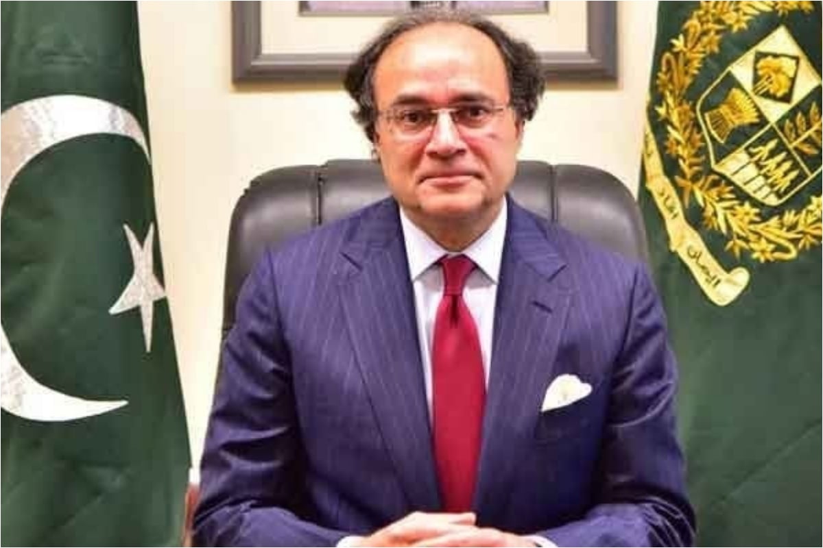 Finance Minister Aurangzeb shows positive trends in inflation, debt, and growth