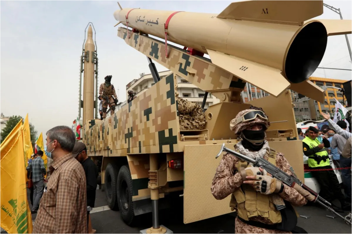 Iran warns it will attack US bases if war started