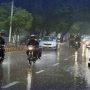 Karachi experiences heavy rainfall, thunderstorms