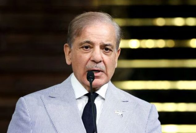 PM calls for immediate practical measures to boost tourism