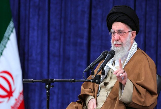 Imposed peace or war is unacceptable; says Ayatollah Khamenei