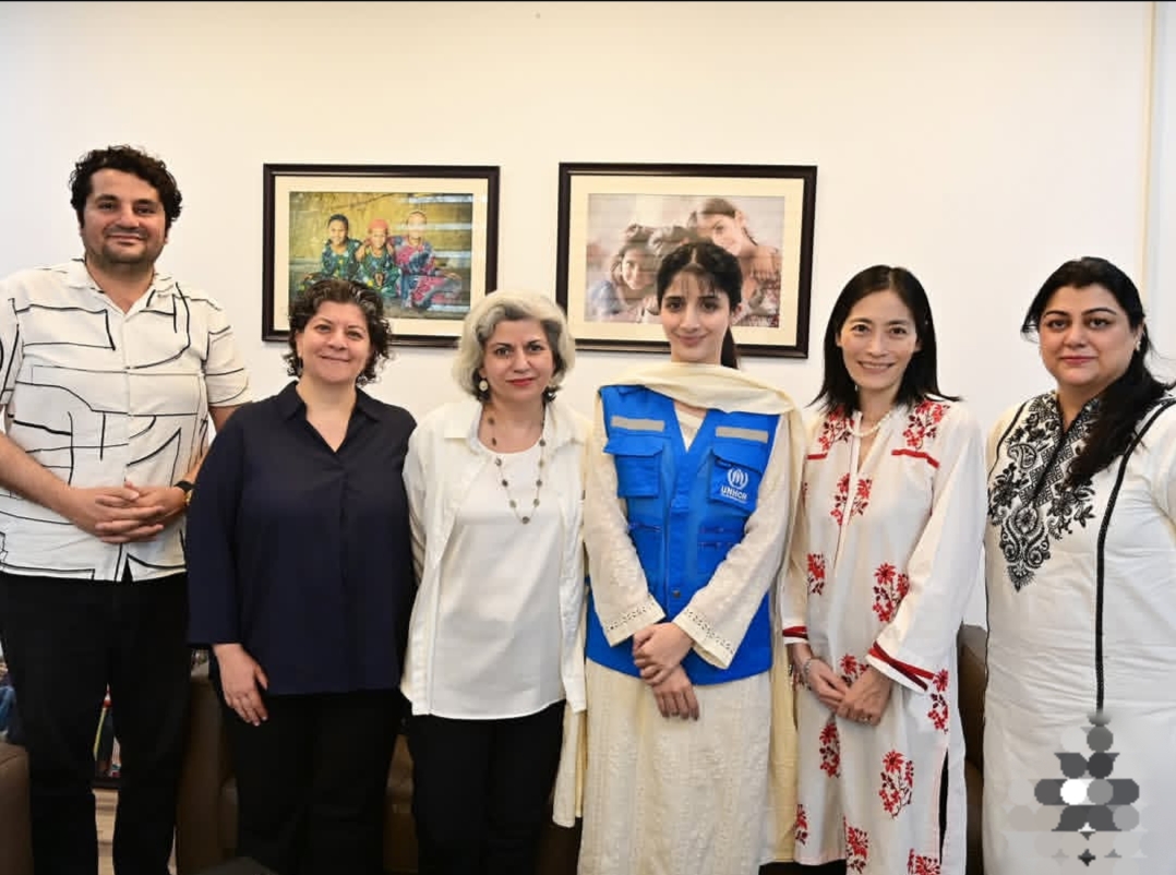 Mawra Hocane engages in humanitarian work with UNHCR