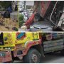 Speeding Dumper Kills Mother, Daughter in Karachi