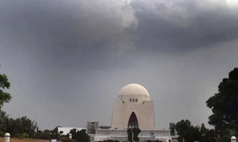 Karachi faces grey sky with light rain today