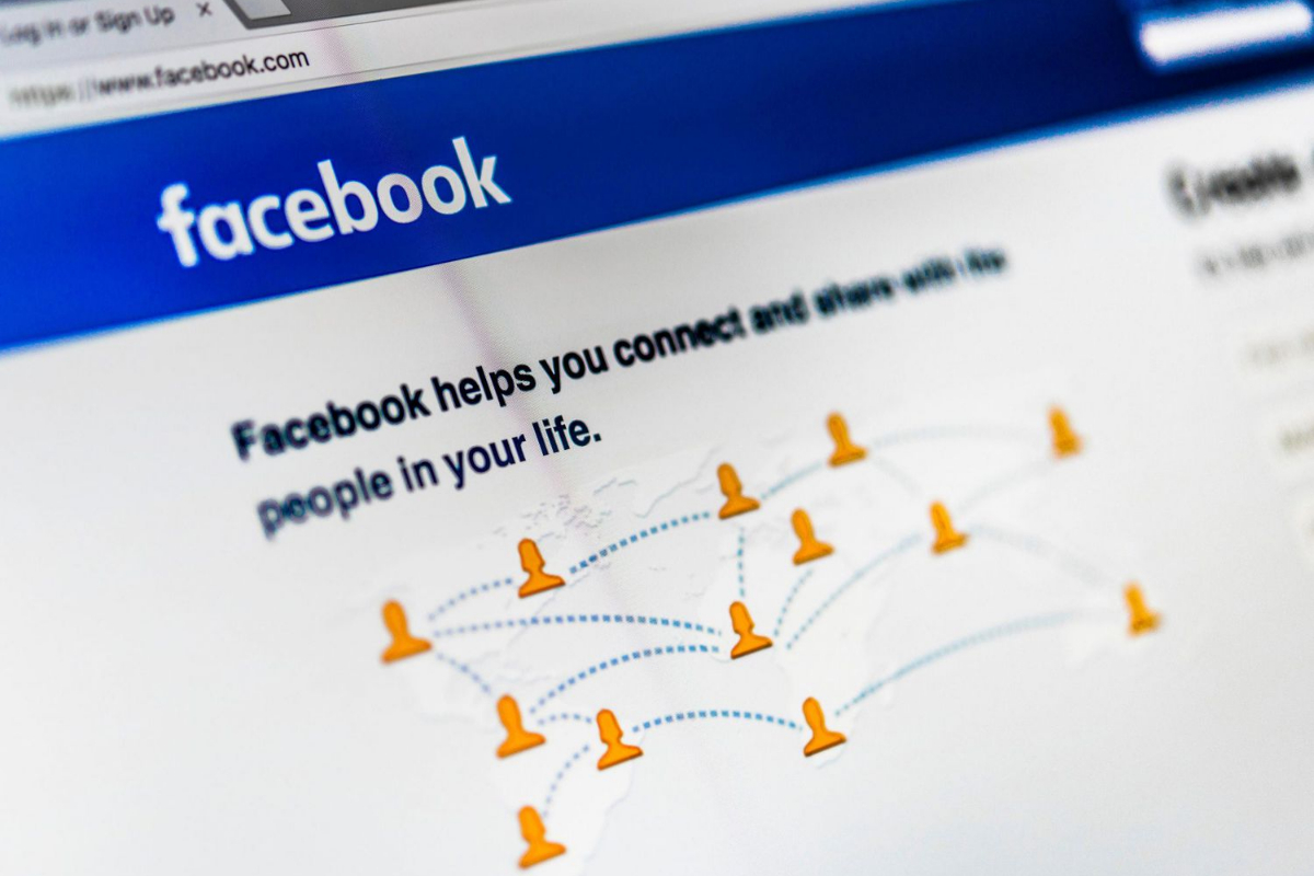 Facebook deletes 10 Million fake accounts in anti-spam drive