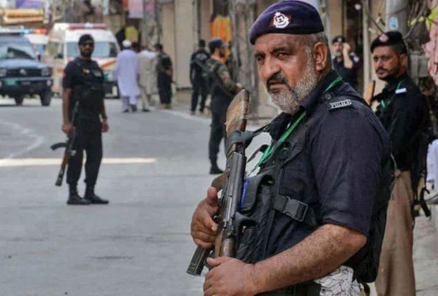 DPO injured, five militants killed in in fierce encounter in Hangu