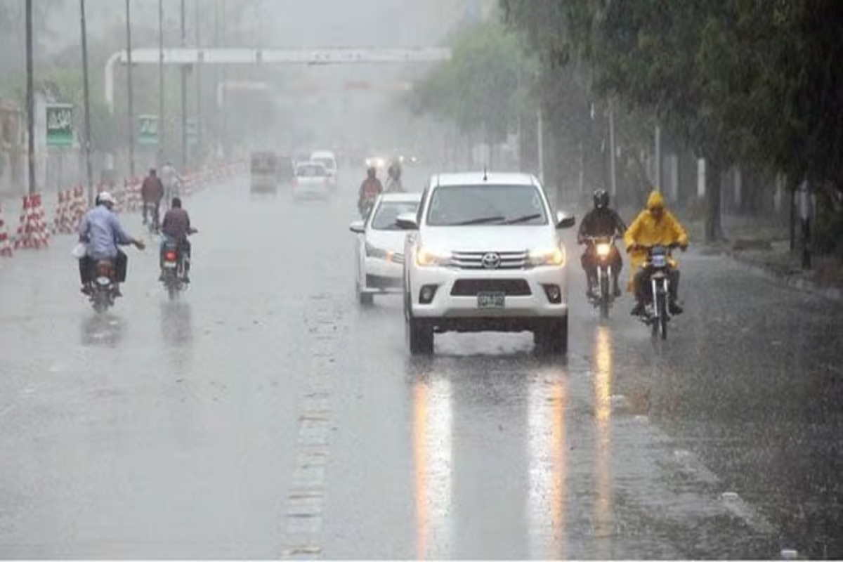 Weather update; heavy monsoon rain predicted across Pakistan