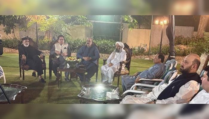 KP govt, opposition agrees on unopposed senate elections