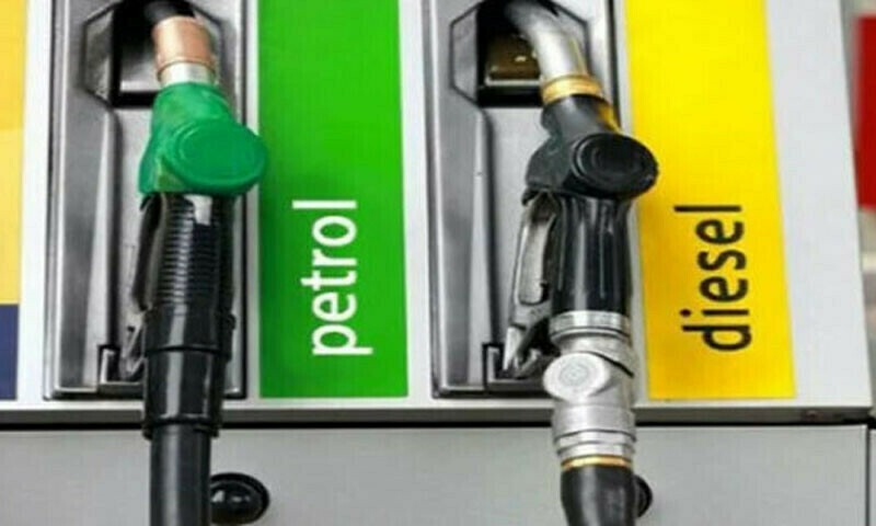 Pakistan faces fuel price hikes despite global oil stabilization