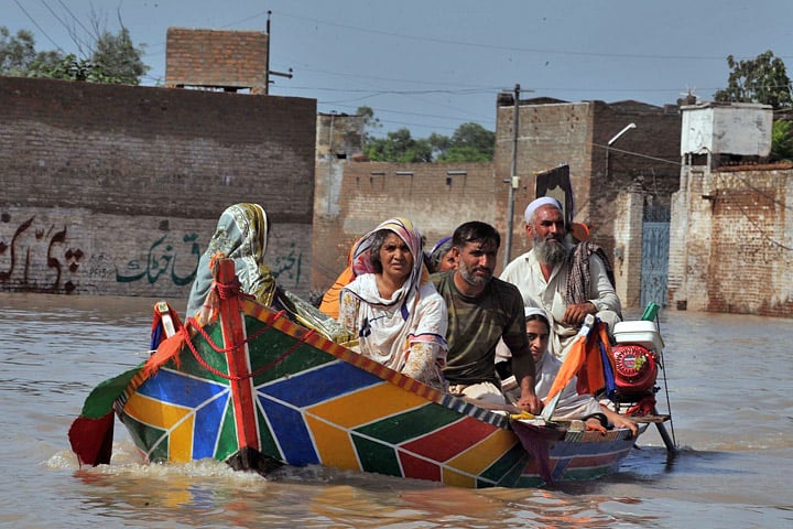 Widespread downpours expected across North & Central Pakistan